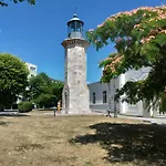 Apartment Promenada, 3 Camere, Langa Cazino, Faleza, Acvariu, Port Tomis, Plaja, Piata Ovidiu