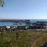 Promenada, 3 Camere, Langa Cazino, Faleza, Acvariu, Port Tomis, Plaja, Piata Ovidiu Apartment *