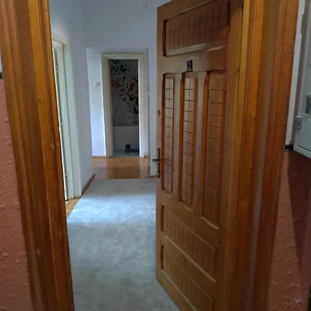 Apartment Promenada Cazino, Ideal Pt Familii Cu Copii, 10 Min Pe Jos Pana La Plaja *