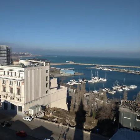 Apartment Promenada Cazino, Ideal Pt Familii Cu Copii, 10 Min Pe Jos Pana La Plaja *