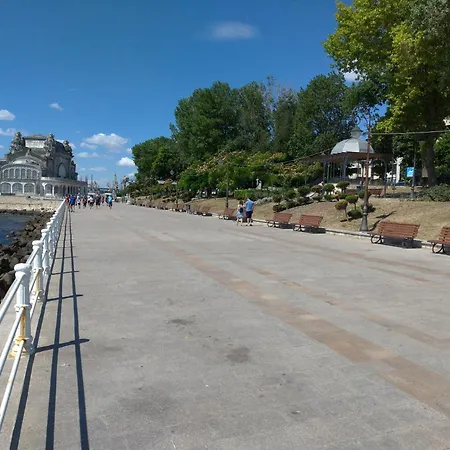 Promenada Cazino, Ideal Pt Familii Cu Copii, 10 Min Pe Jos Pana La Plaja Apartment Constanta