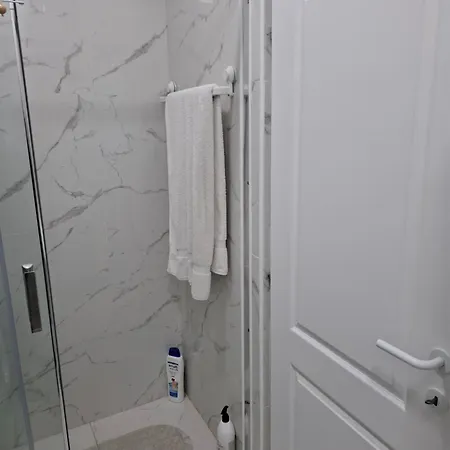 Apartament 3 Camere, Ideal Pt Familii Cu Copii, Langa Cazino, Acvariu, Port, Plaja, Piata Ovidiu