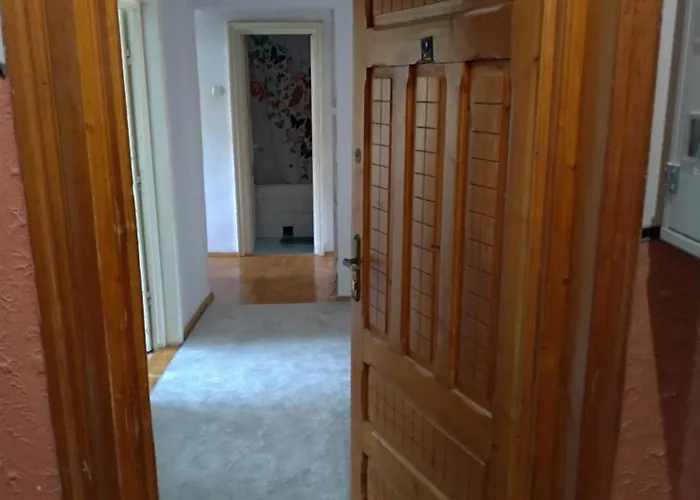 Apartamento Promenada, 3 Camere, Langa Cazino, Faleza, Acvariu, Port Tomis, Plaja, Piata Ovidiu *