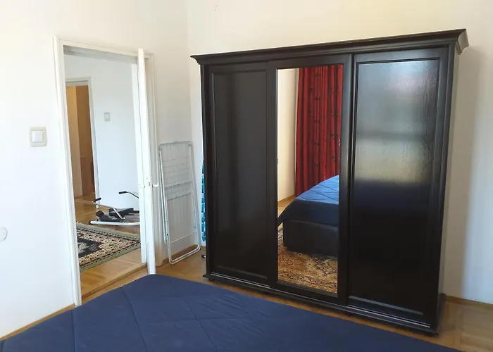 Promenada, 3 Camere, Langa Cazino, Faleza, Acvariu, Port Tomis, Plaja, Piata Ovidiu Apartamento *