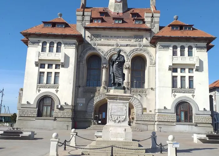 Promenada, 3 Camere, Langa Cazino, Faleza, Acvariu, Port Tomis, Plaja, Piata Ovidiu Constanţa