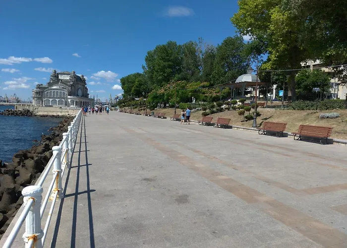 Promenada, 3 Camere, Langa Cazino, Faleza, Acvariu, Port Tomis, Plaja, Piata Ovidiu Apartamento Constanţa