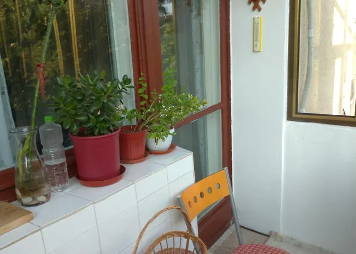 Promenada, 3 Camere, Langa Cazino, Faleza, Acvariu, Port Tomis, Plaja, Piata Ovidiu * Constanţa