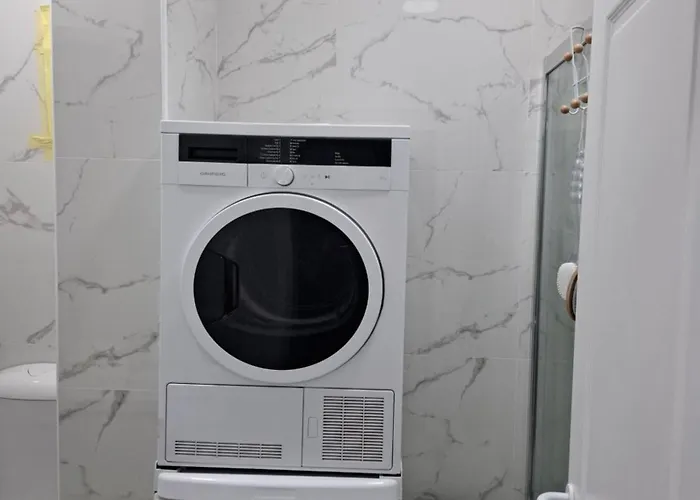 Apartamento Promenada, 3 Camere, Langa Cazino, Faleza, Acvariu, Port Tomis, Plaja, Piata Ovidiu *